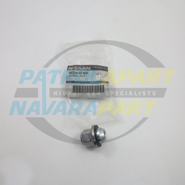 Genuine Nissan Navara Spanish D40 Silver Wheel Nut