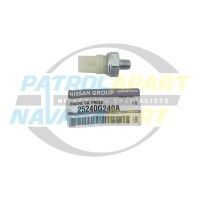 Genuine Nissan Navara Spanish D40 R51 VSK YD25 Oil Pressure Switch Sensor R51