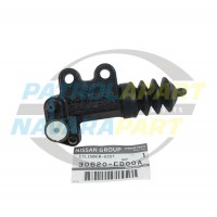 Genuine Nissan Pathfinder R51 YD25 Clutch Slave Cylinder 2010 on