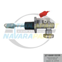 Clutch Master Cylinder Suits Navara D40 VSK YD25 VQ40