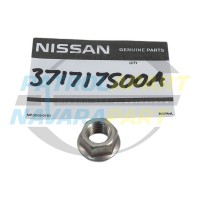 Genuine Nissan Navara D23 NP300 YS23 4WD Front Tailshaft Nut