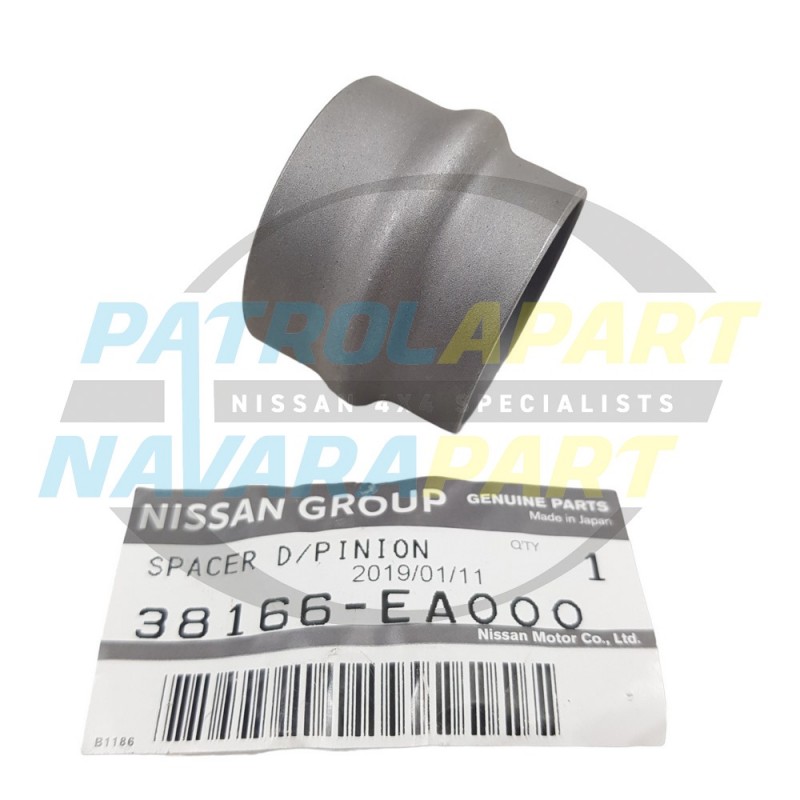 Genuine Nissan Navara D40 R51 D23 NP300 Front Diff Crush Tube