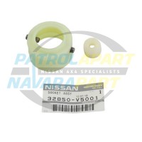 Genuine Nissan Navara Early D22 Shifter Bush Kit