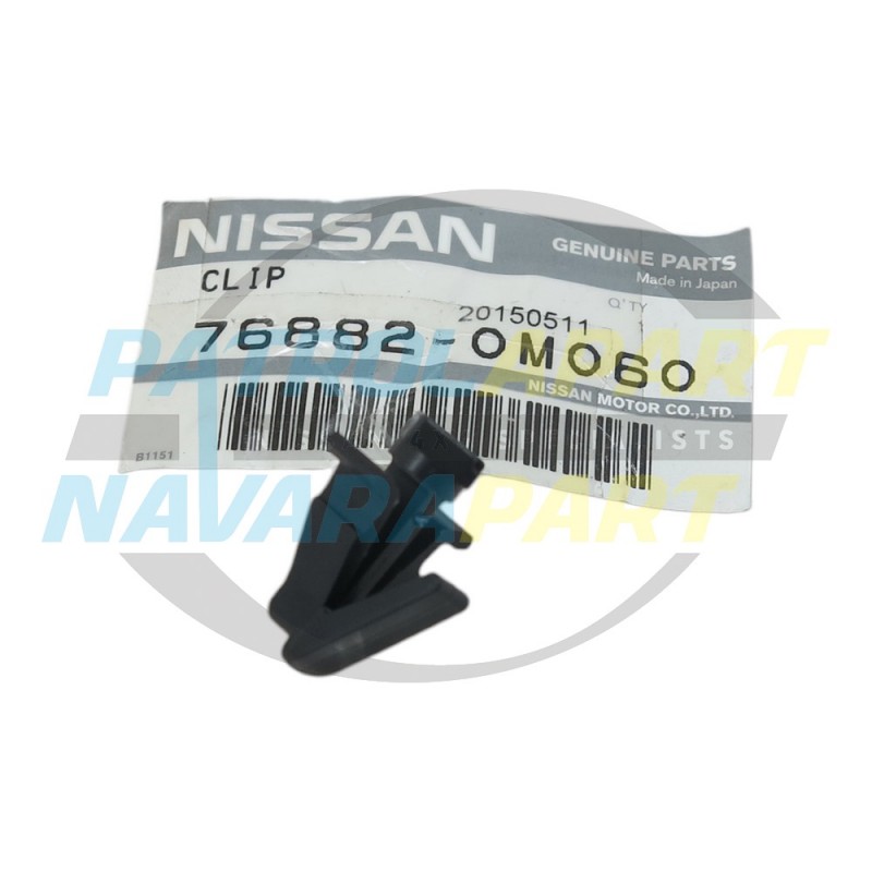 Genuine Nissan Navara D22 D40 Pathfinder R51 Front Grille Clip