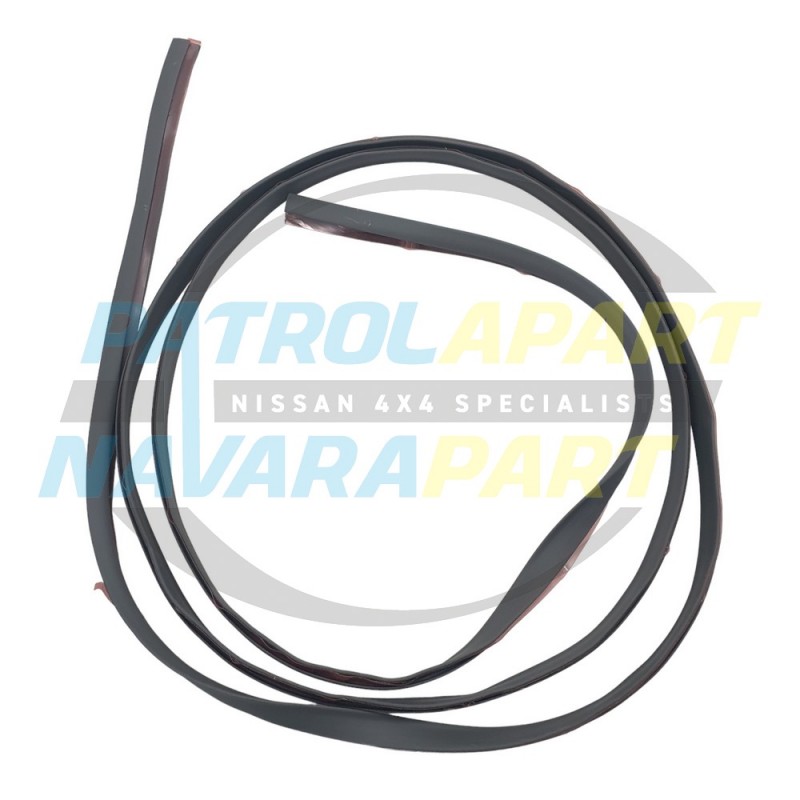 Aftermarket GREY Flare Seal Rubber Mould 2m for Nissan Navara D22 D40