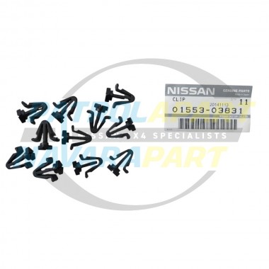 Genuine Nissan Grille Clip Kit - Nissan Navara D22