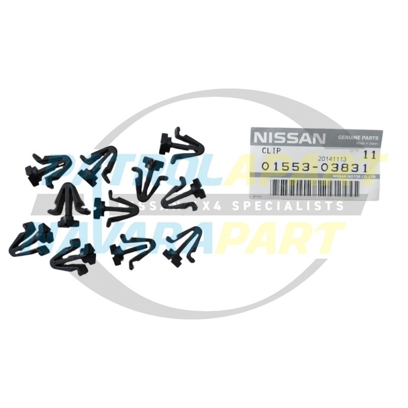 Genuine Nissan Grille Clip Kit - Nissan Navara D22