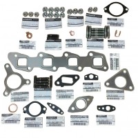 Genuine Nissan Navara D40 R51 YD25 2005-2006 Manifold Replacement Kit Studs / Nuts / Gaskets