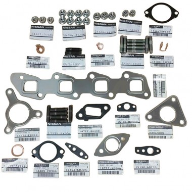 Genuine Nissan Navara D40 R51 YD25 2005-2006 Manifold Replacement Kit Studs / Nuts / Gaskets