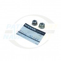 Genuine Nissan Navara D40 R51 YD25 2005-2006 Manifold Replacement Kit Studs / Nuts / Gaskets