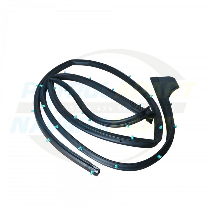 Genuine Nissan Door Seal RH On Door D40 R51 Navara Pathfinder