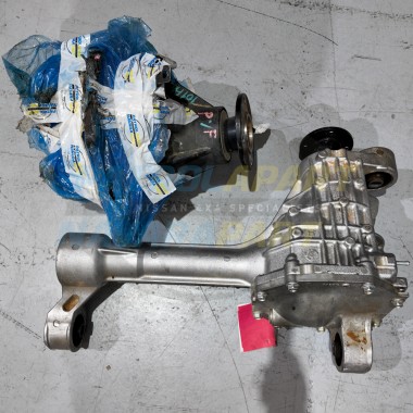 USED - Diff Centre Pair 3.692 Manual D23 NP300 Diff Lock Type - Suits Nissan Navara D23